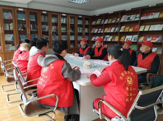 荷花塘社区开展志愿者培训 提升志愿服务质量